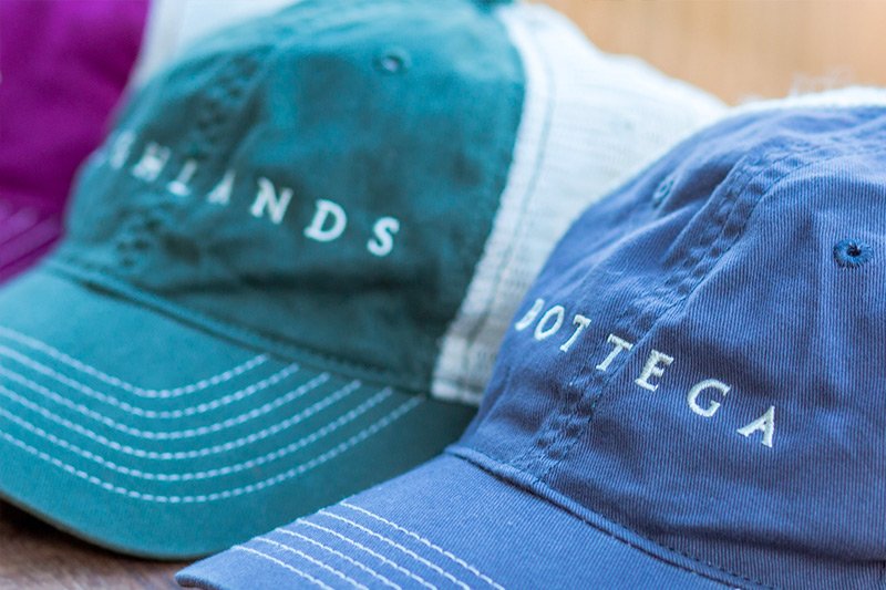 Gorras vintage bordadas