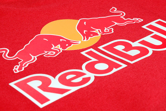 Impresión con Transfer textil para Red Bull